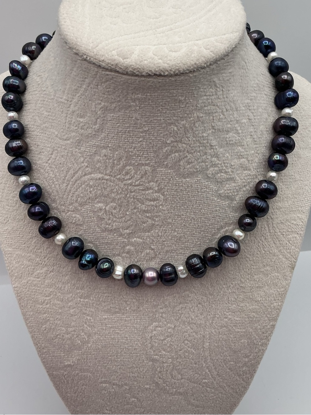 Sterling Silver 925 Black White Pearl Necklace